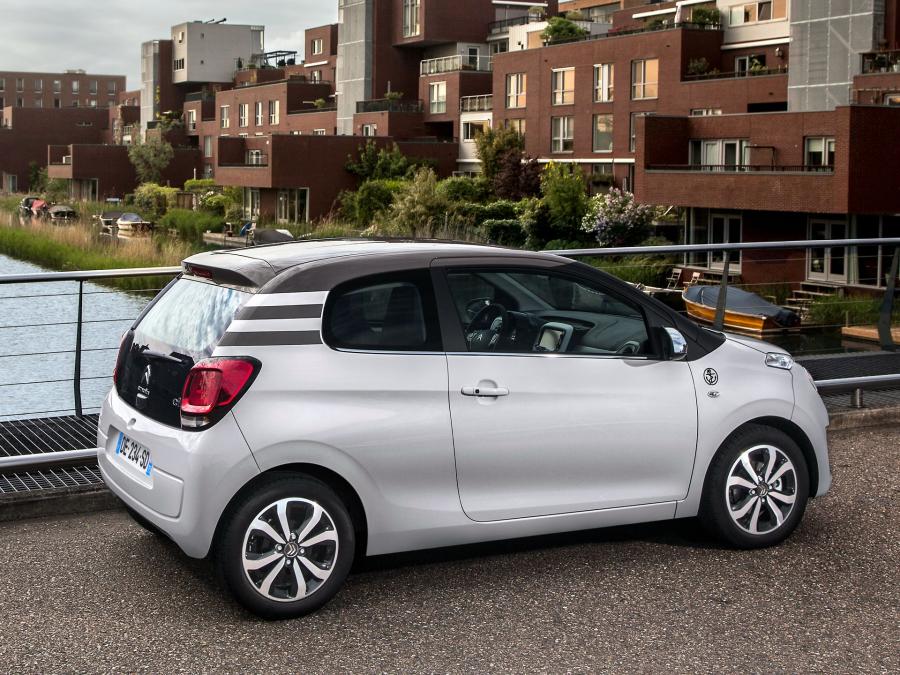  Citroen C1 3-Door 2014 года  (фото 7 из 17)